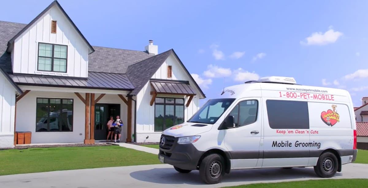 Aussie Pet Mobile of Triad - Mobile dog grooming in Kernersville, NC