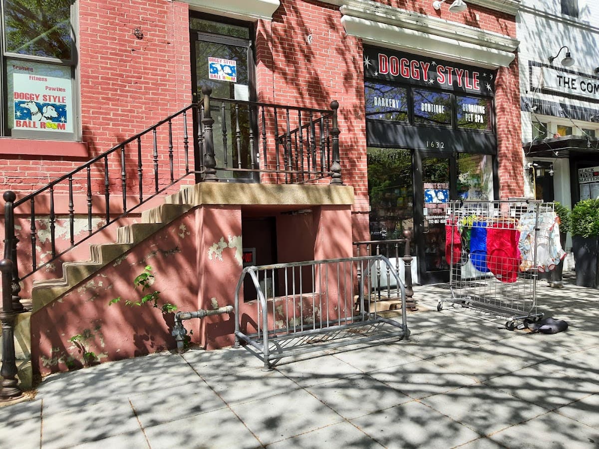 Doggy Style Barkery, Boutique, Pet Spa & Training - Mobile dog grooming in Washington, DC